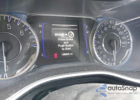 2015 Chrysler 200 Limited z USA, uszkodzony, nr VIN 1C3CCCAB1FN611418